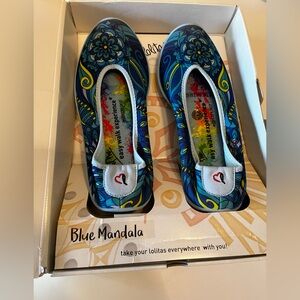 New with box‎ Arcopedico Lolita blue mandala sz 38